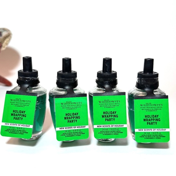 HOLIDAY WRAPPING PARTY Wallflowers - Picture 1 of 2